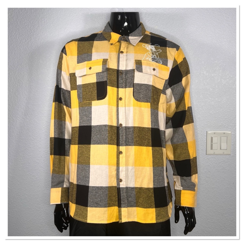Disney Men's Flannel Shirt Main Street USA Pluto Yellow/Black Plaid NWT Sz L